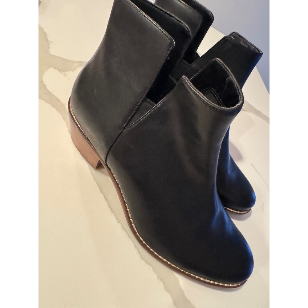Cole Haan Black Leather Ankle Boots Low Stacked Block Heel Booties Womens 9.5B